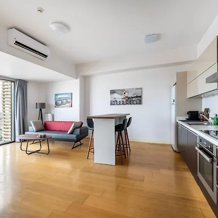 Seltene Traumwohnung In Apartment *