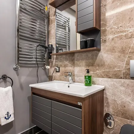 Seltene Traumwohnung In اسطنبول